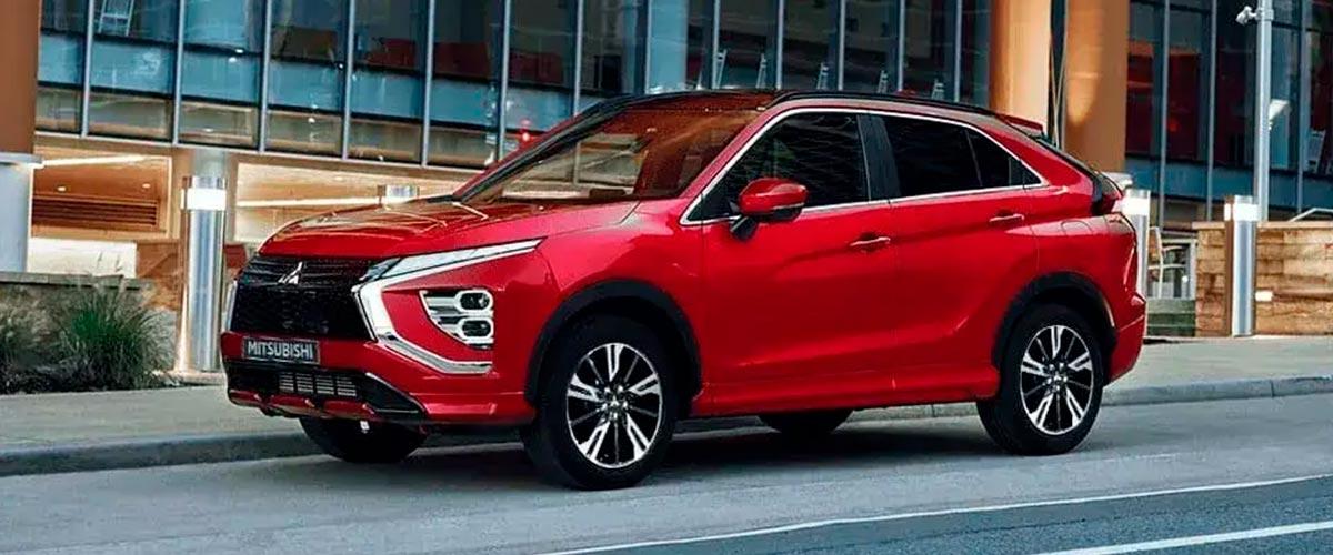 SUV Coupé: Esculpido con líneas que acentúan el sentido de movimiento